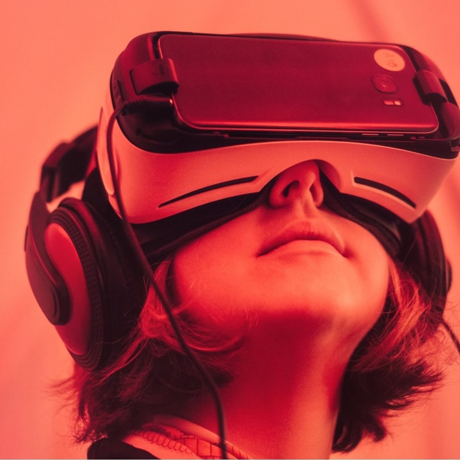 AR/VR cover