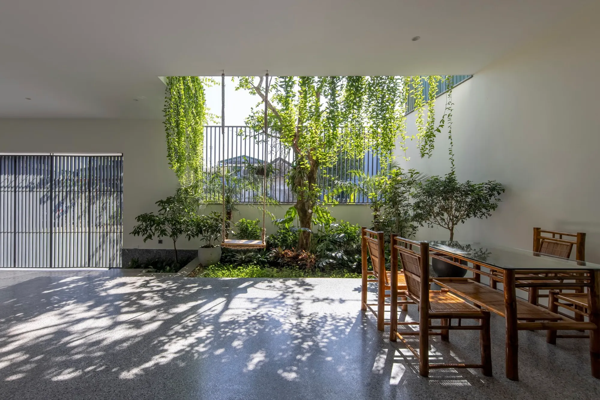 A Stunning Example of Tropical Architecture in Vietnam