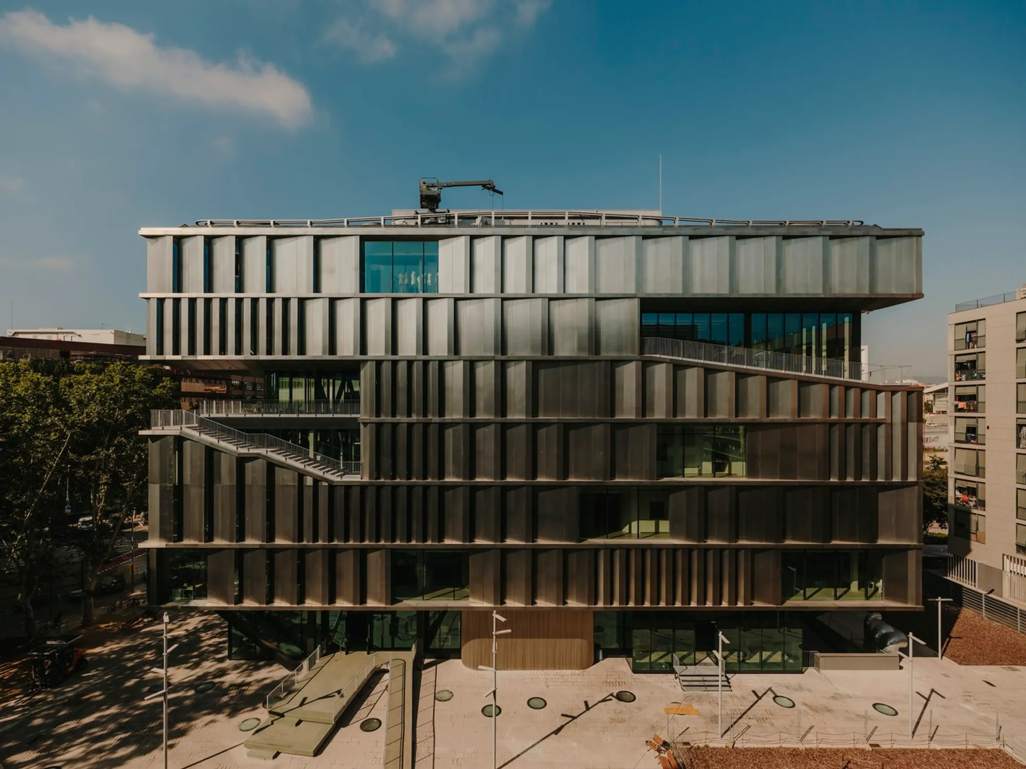 LCI Barcelona 22@ Campus: A Visionary Design School by CIRCULAR STUDIO