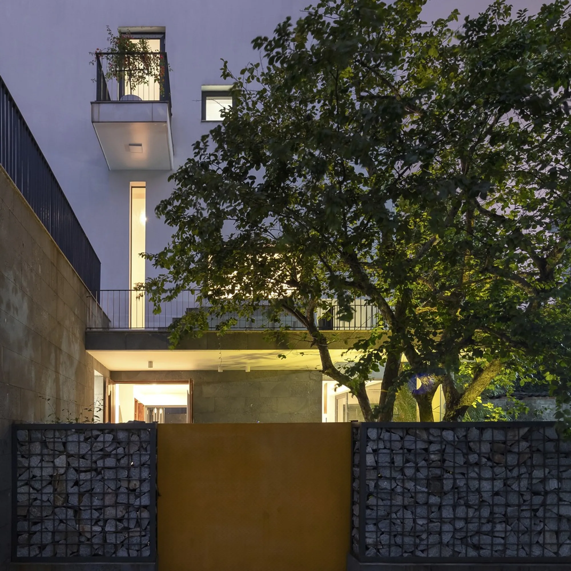 007studio Layers Gardens and Gabion Walls to House Three Generations in Central Vietnam