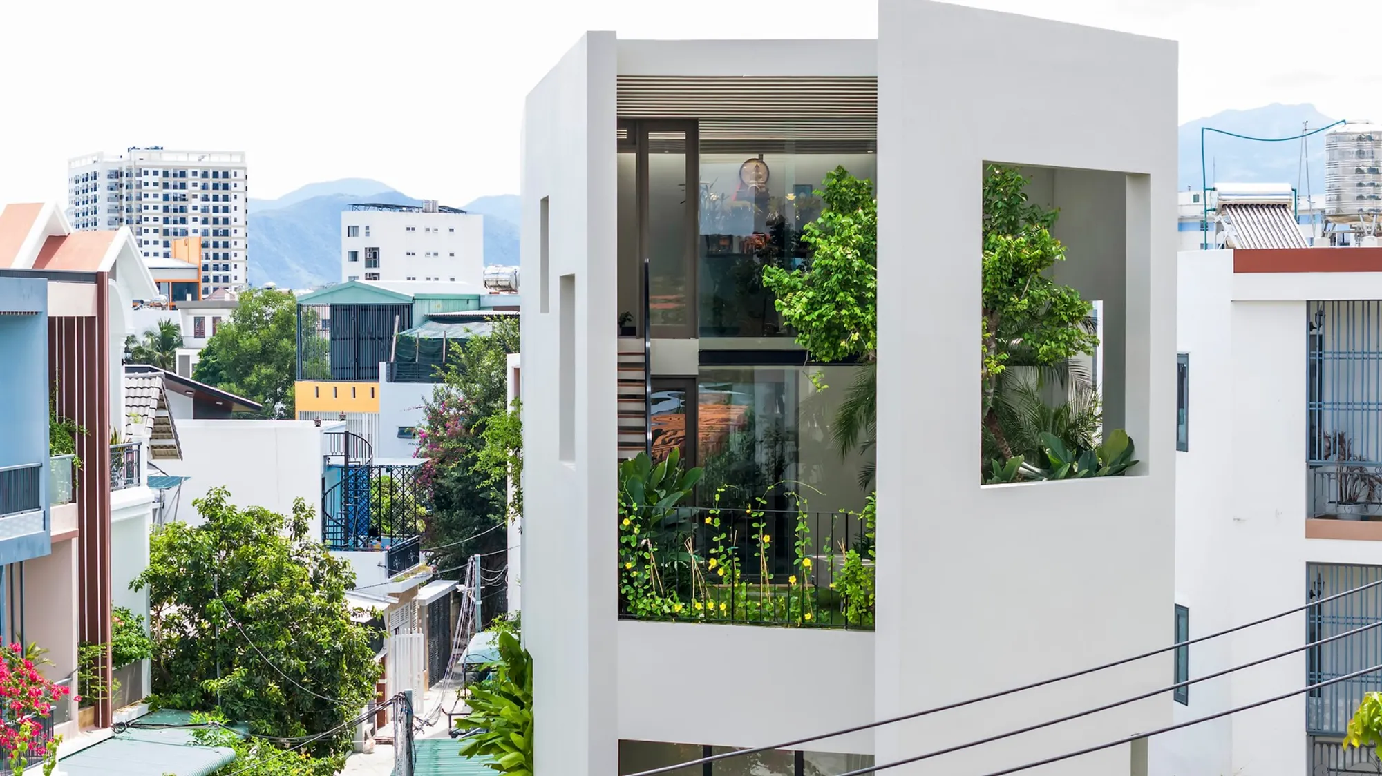 SkyGarden House: A Sustainable Urban Architecture Masterpiece in Nha Trang, Vietnam