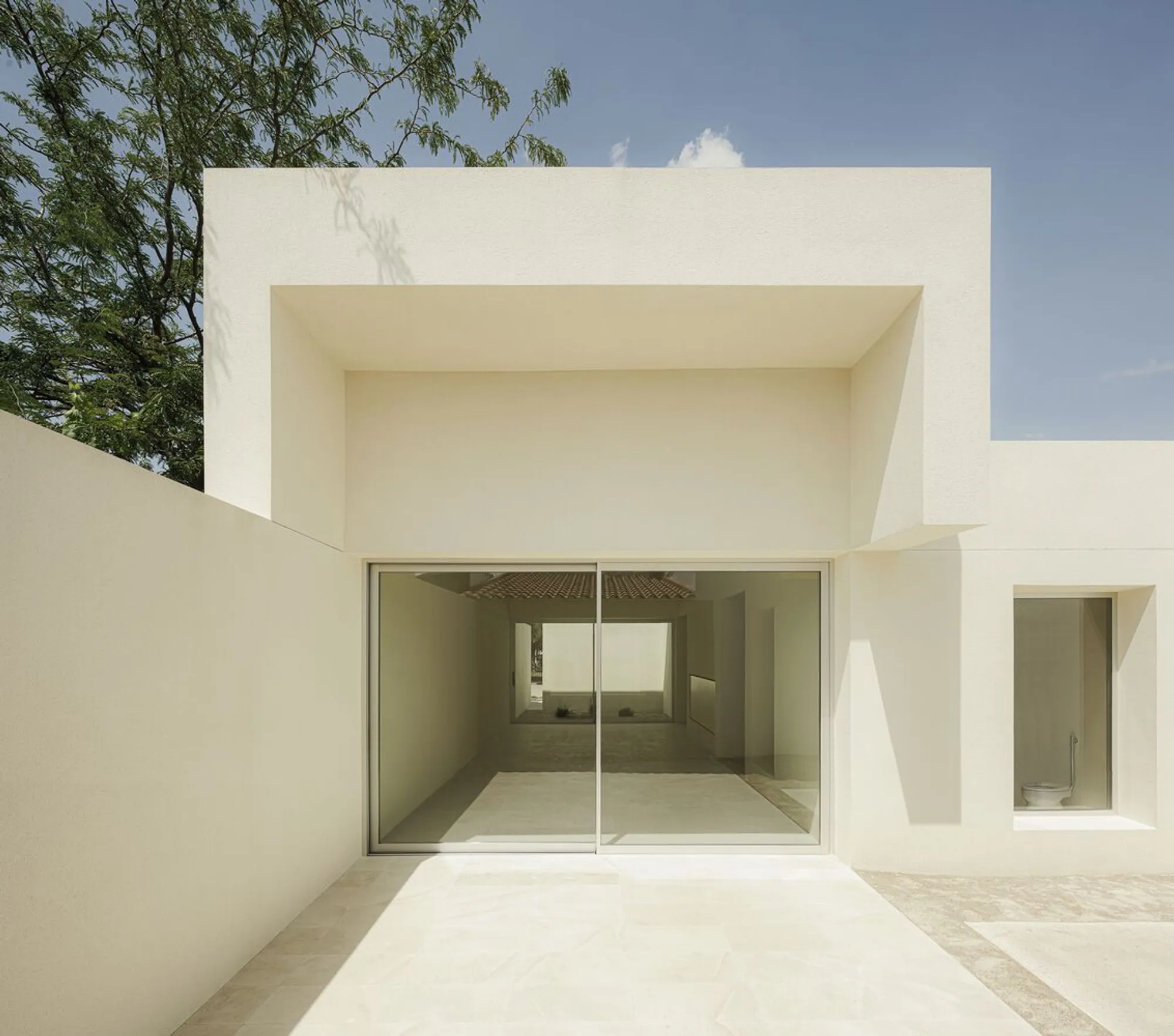 Kindergarten Architecture in Spain: A Case Study of the Aguas Nuevas Nursery School