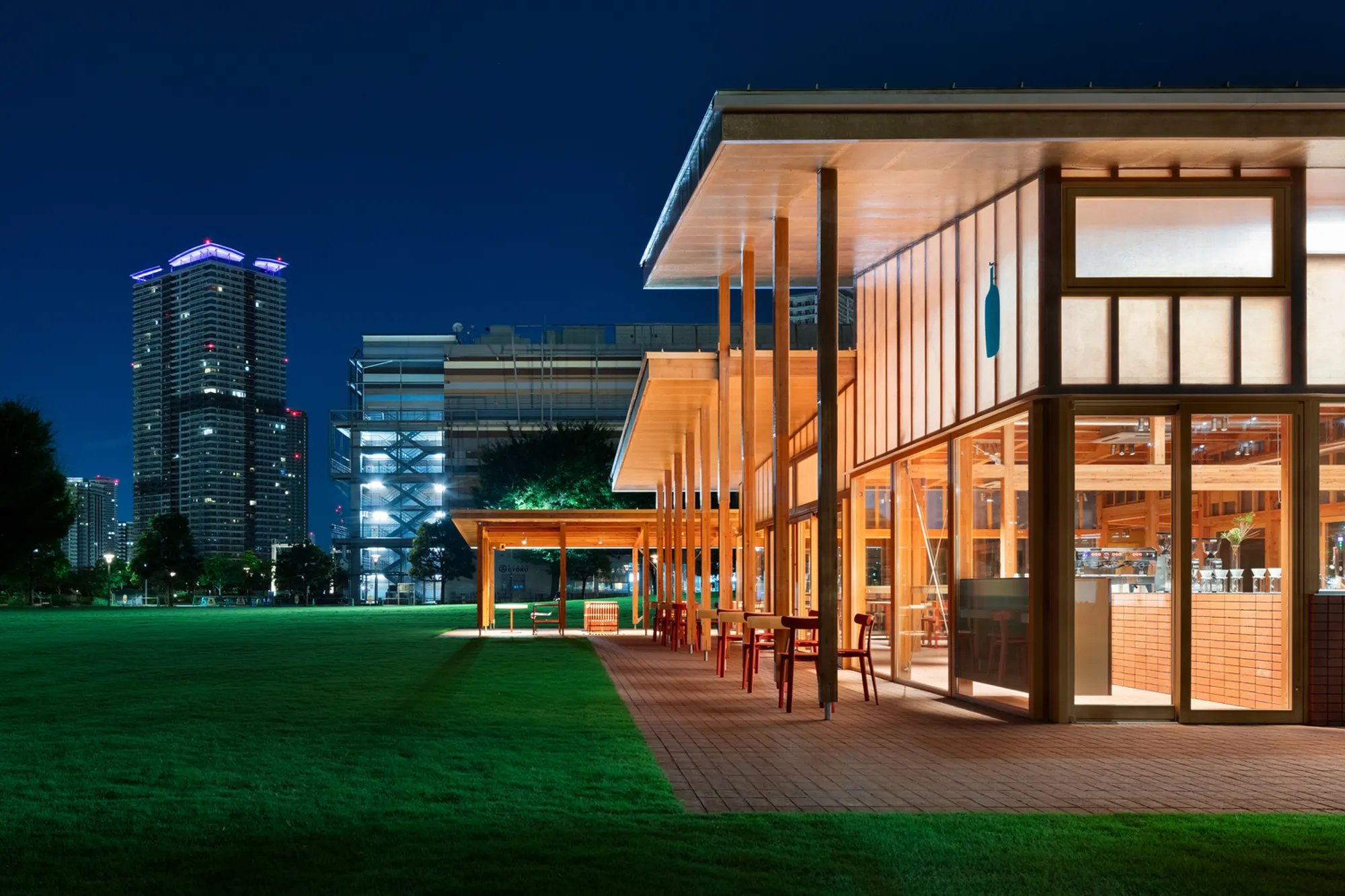 Blue Bottle Coffee Toyosu Park Cafe Architecture: A Seamless Blend of Design and Nature