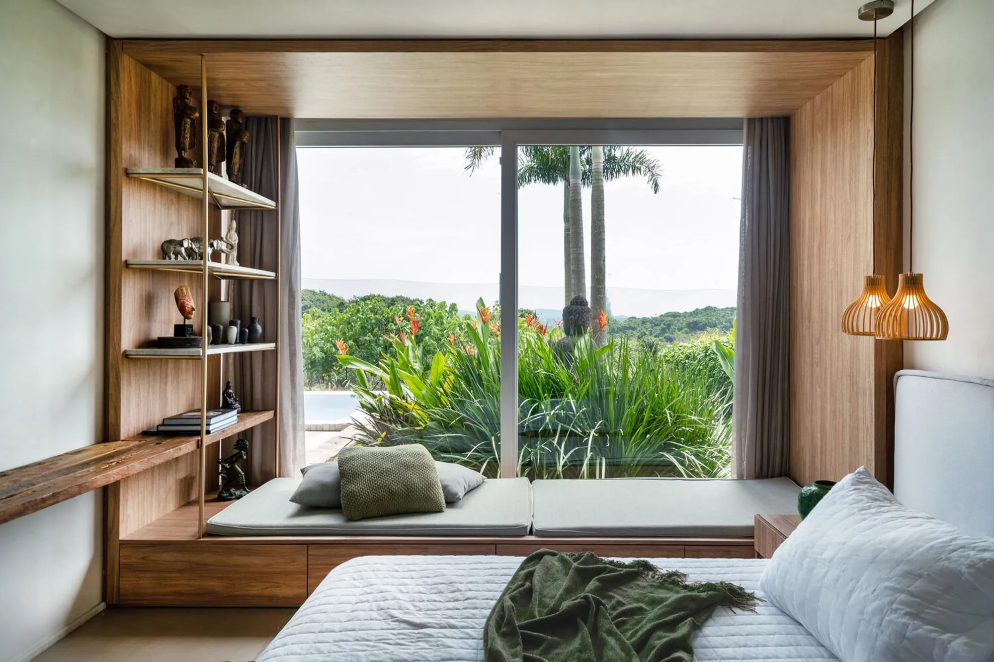 Contemporary Coastal Home Design: The Búzios House by Studio Bloco Arquitetura