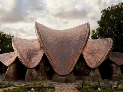 Bamboo Architecture: The Lumi Shala by IBUKU