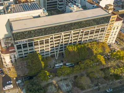 Modern University Campus Architecture: A Vision for the Future of Urban Learning Spaces