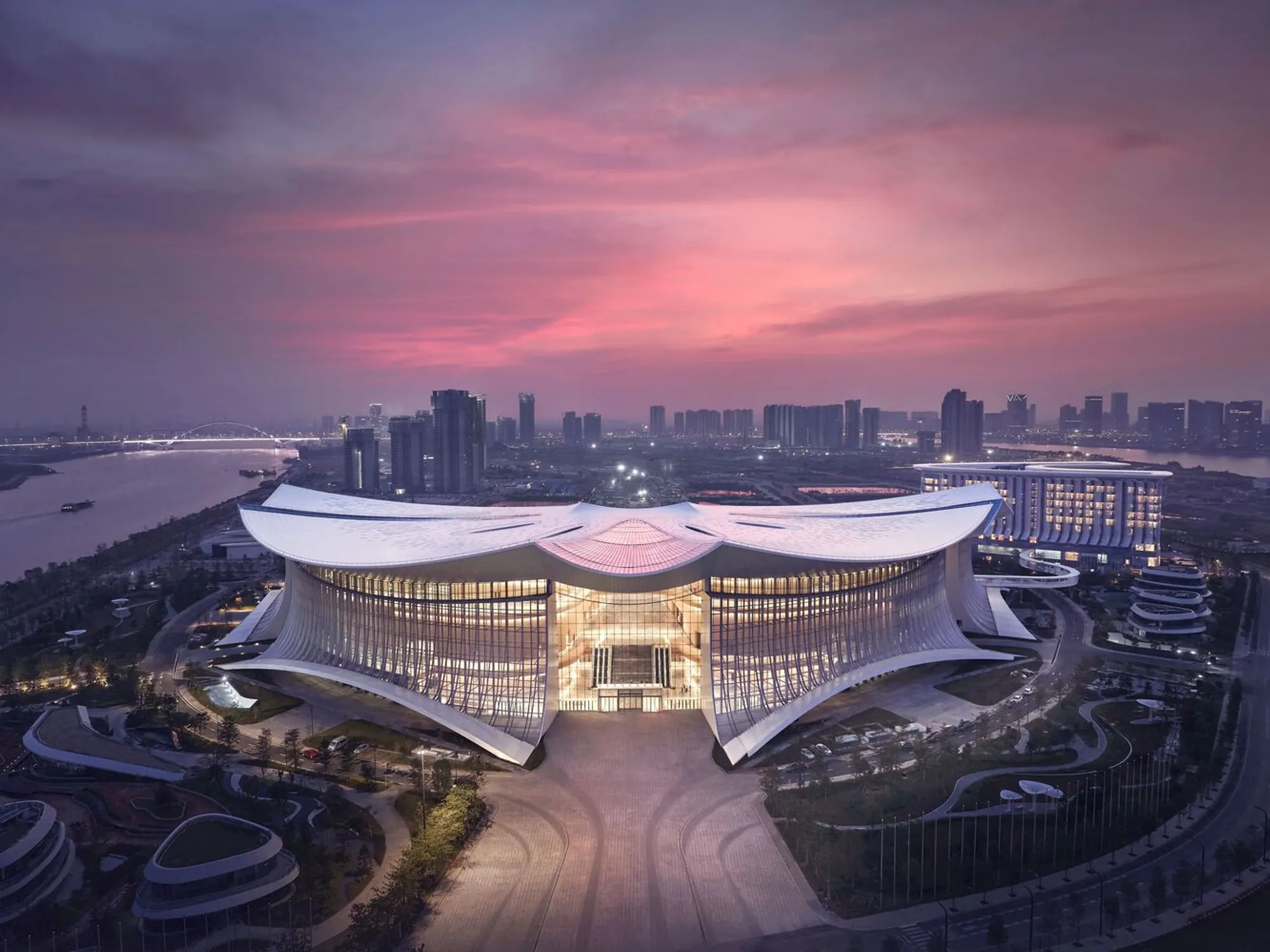Modern Chinese Architecture Design: A Fusion of Tradition and Innovation