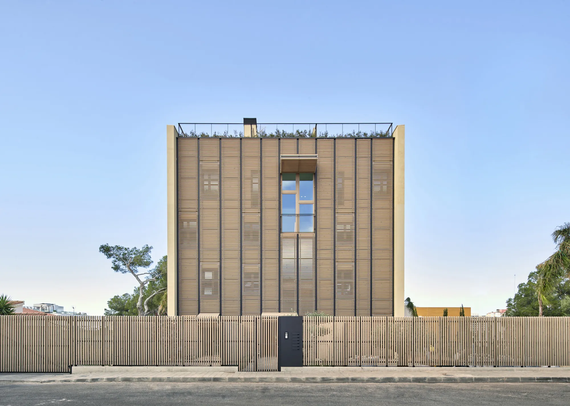 Sustainable Residential Architecture in Spain: The Paral·lel Building