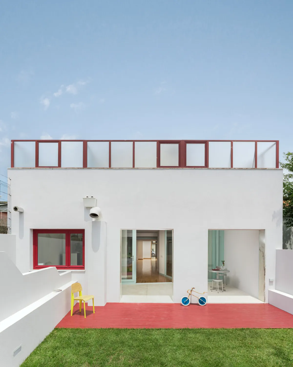 Ground Floor House Renovation in Porto: Transforming Unused Spaces into Modern Homes