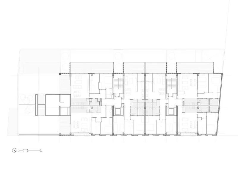 Upper floor plan: stepped layout with fewer units at the setback levels, shared terraces, two stair and lift cores