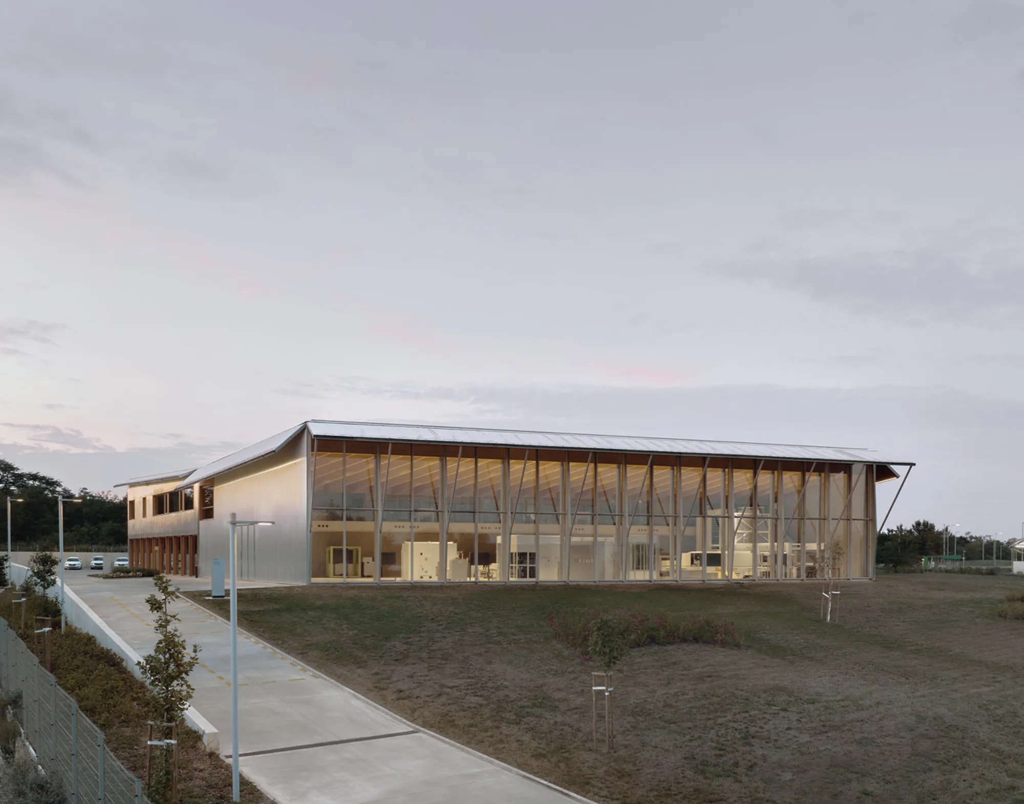 Barkow Leibinger Gives a Hungarian Factory the Spatial Generosity of a Campus