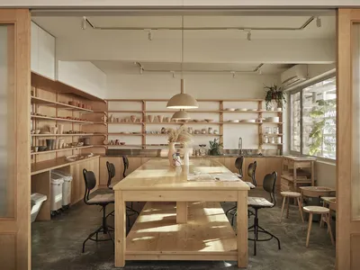 Rawan Muqaddas Carves a Clay Studio Out of a 1967 Kuwaiti Shopping Mall