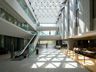 TAISEI DESIGN Carves a University Campus Out of a Dense Ikebukuro Block