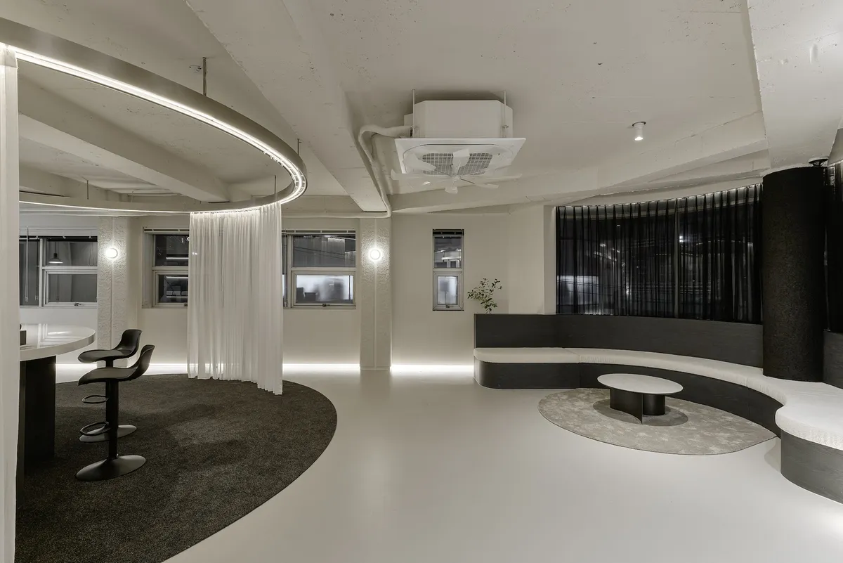 BLURKER Wraps a Seoul Curtain Showroom in Circles, Cushions, and Glass Block