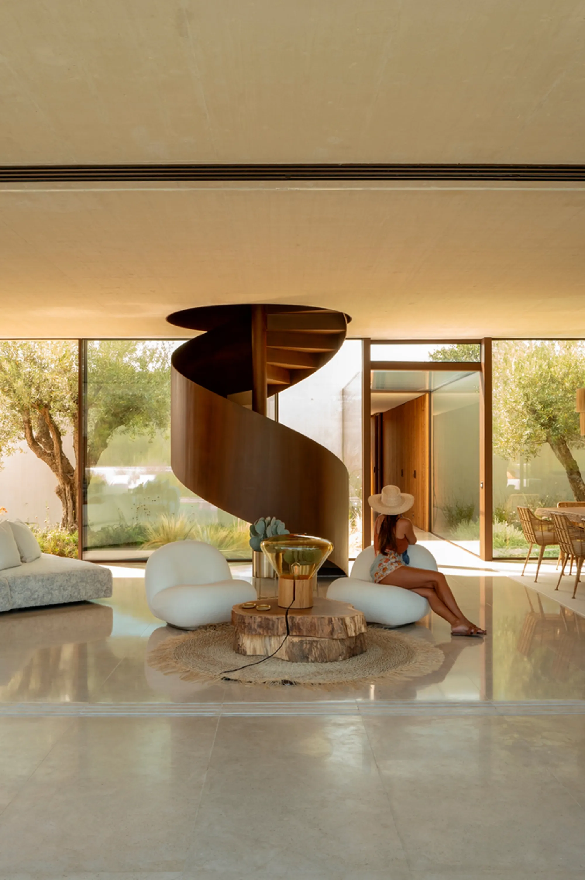 dEMM Arquitectura Floats a Concrete Volume Over Comporta's Sand Dunes