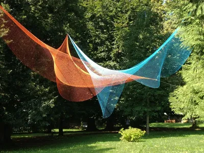 Network Installation: Fishing Nets Become Kinetic Urban Canopies