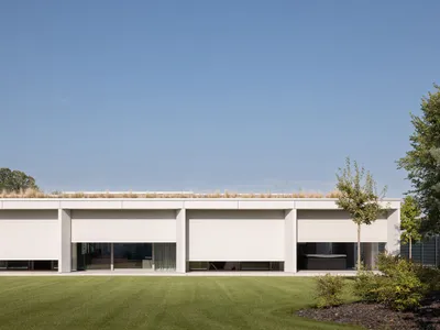 Modern Indoor Outdoor Living Architecture