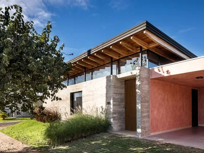 Energy Efficient Home Design: The RNT House by StudioCon Arquitetura
