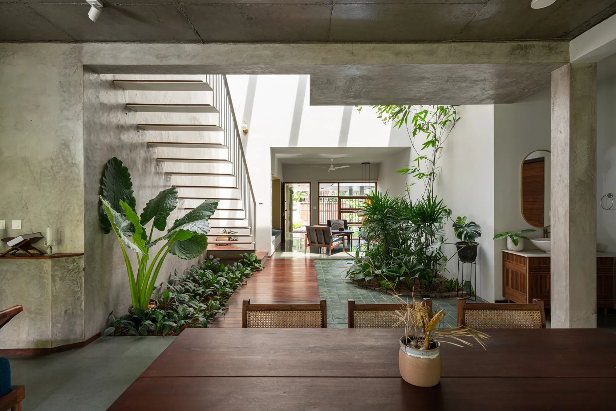 HAVEN Residence: A Paradigm of Sustainable Architectural Design in Urban Spaces