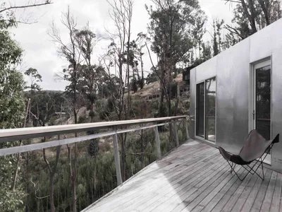 Sustainable Container Home: A Closer Look at House 28 by Studio Edwards
