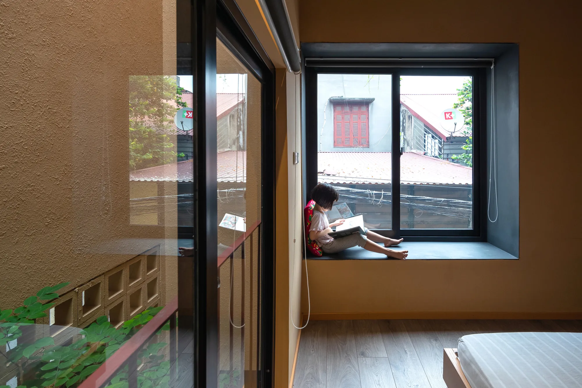 Exploring Modern Minimalist House Design in Vietnam: A Case Study of Trau Quy House by TOOB STUDIO