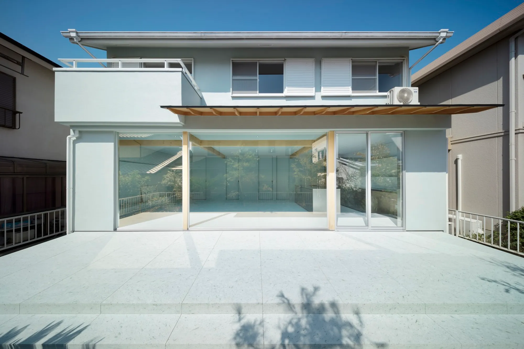Discover the Transformation of Kobe Hyogo House: A Modern House Renovation in Japan
