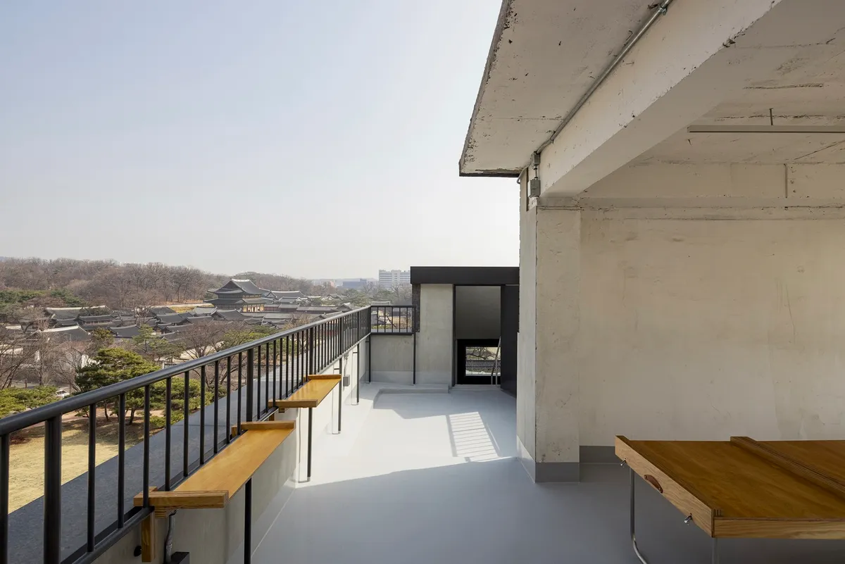 Modern Gallery Renovation: A Closer Look at Arario Gallery Seoul by Schemata Architects