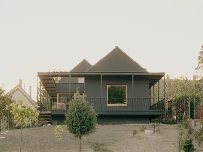 Nature-Inspired Architecture: Frame House by Théque Atelier