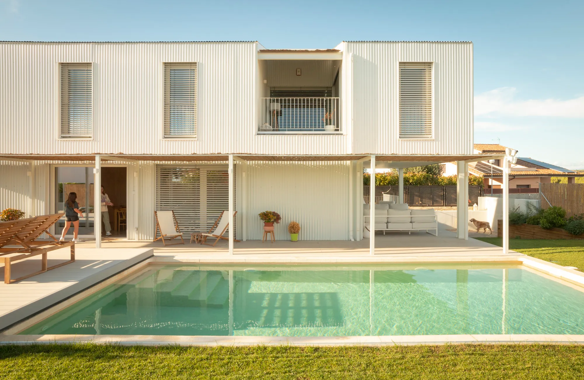 Sustainable Rural Living: P+E House by Voilá!