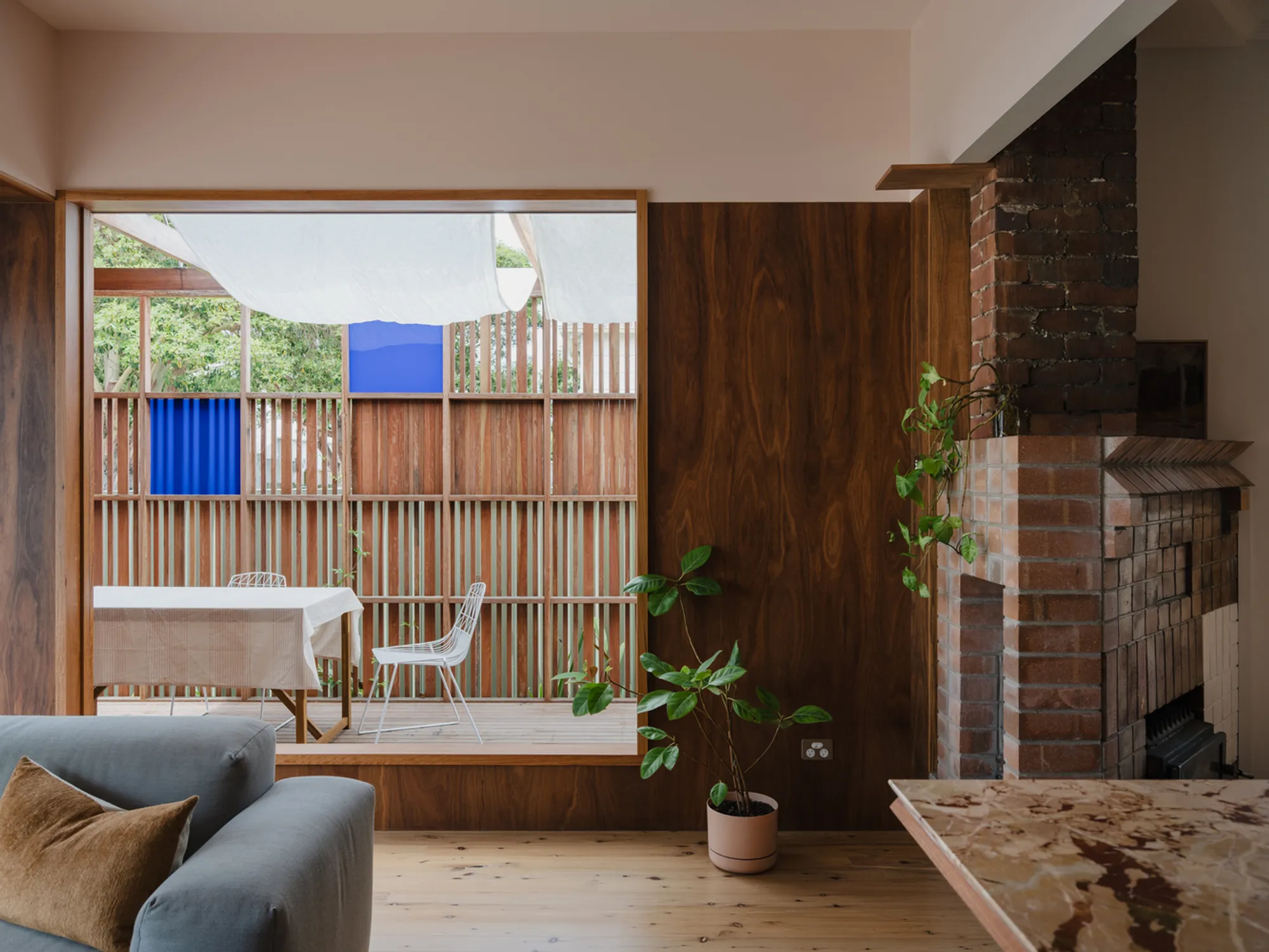 Aru House Maryville Architecture: A Harmonious Blend of Tradition and Modernity by Curious Practice