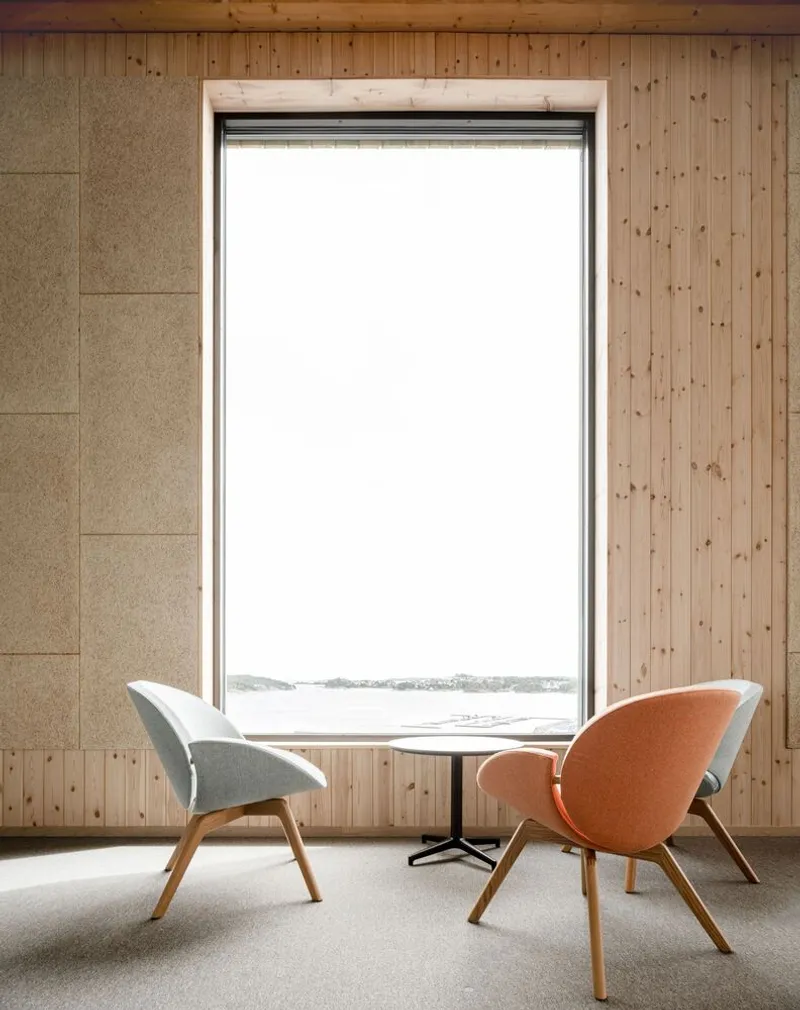All photographs are works of Kyrre Sundal