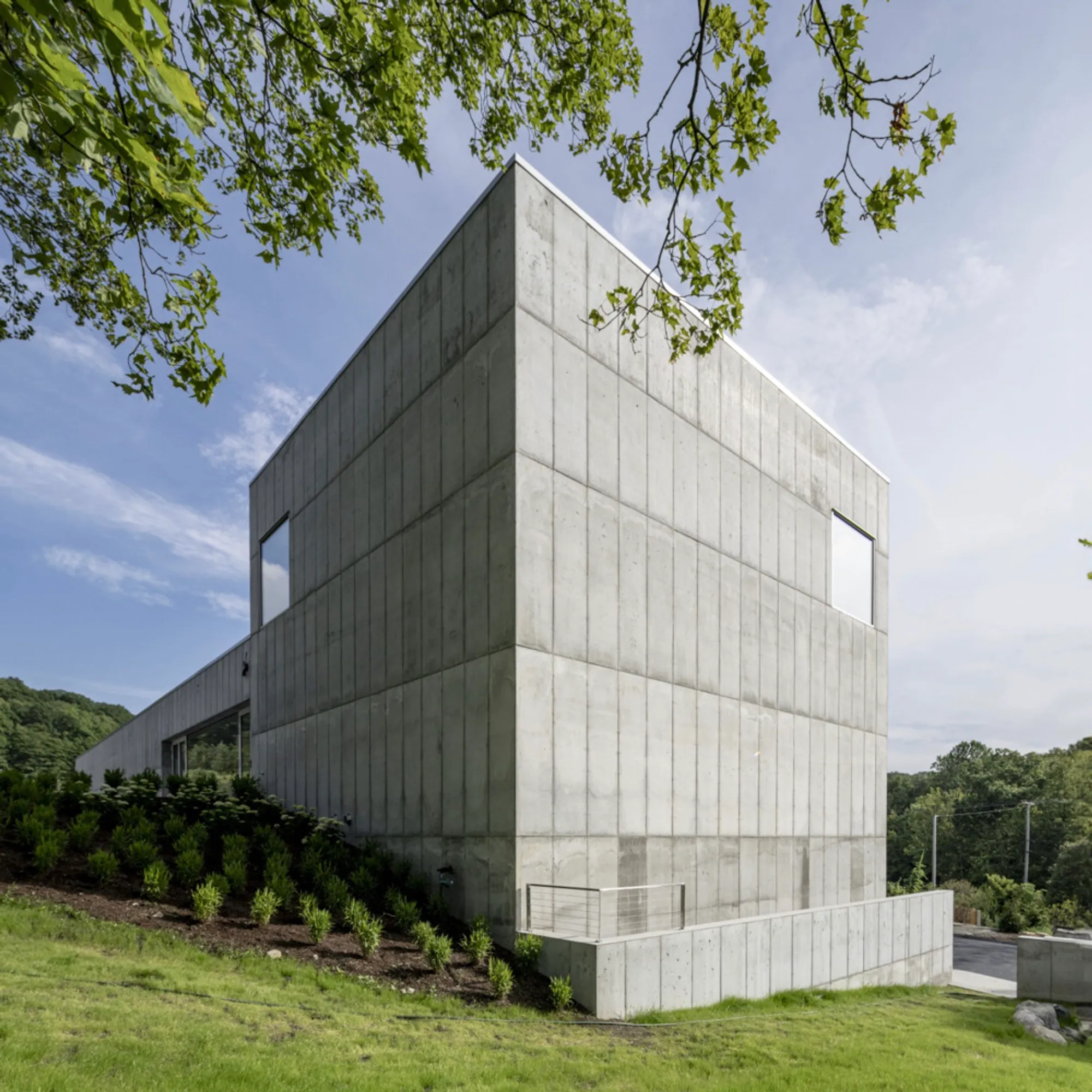 Robert Olnick Pavilion by Alberto Campo Baeza + Miguel Quismondo: A Minimalist Masterpiece in Dialogue with Nature