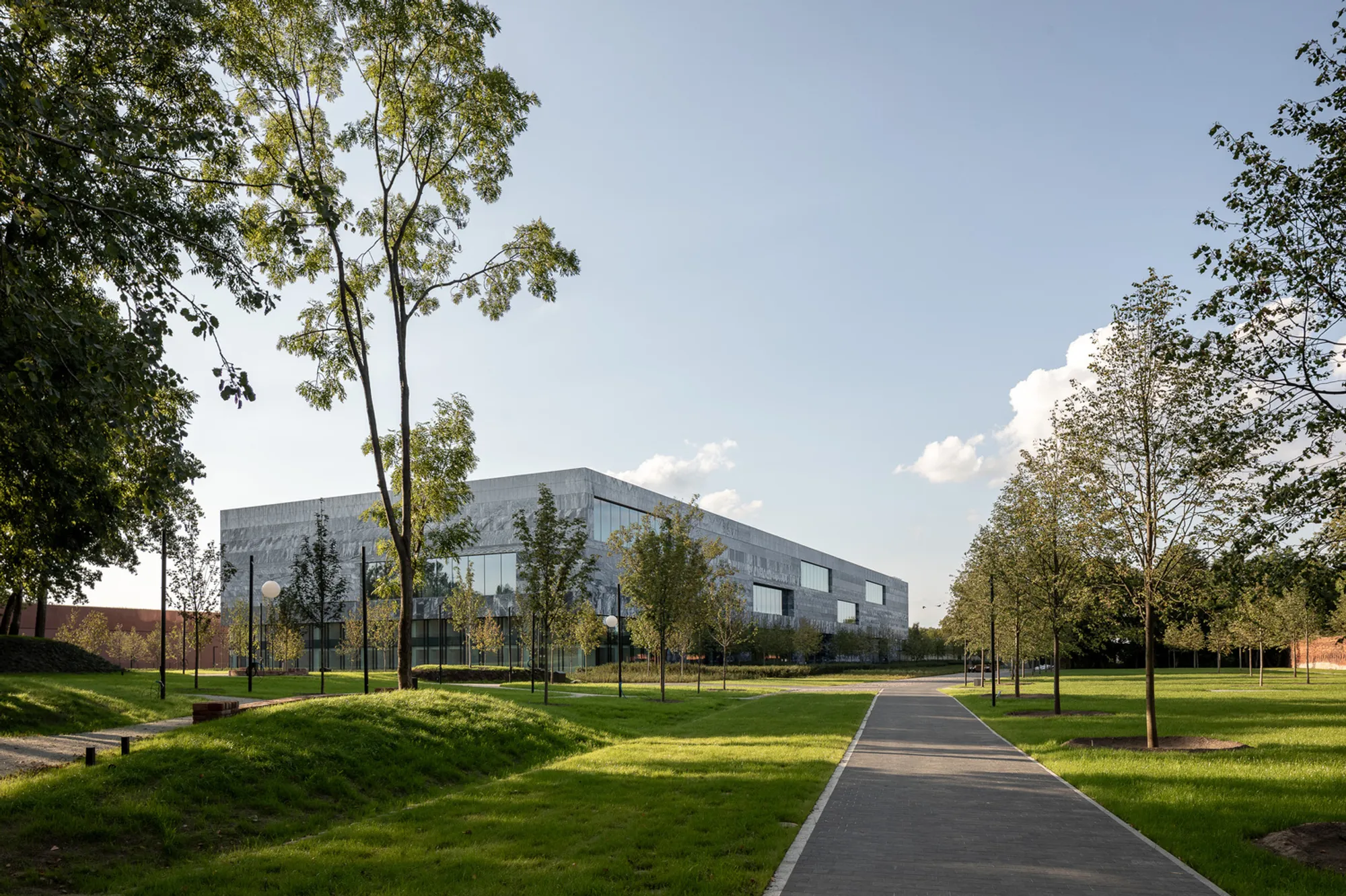 Polish History Museum by WXCA: A Monumental Fusion of Architecture and Memory in Warsaw