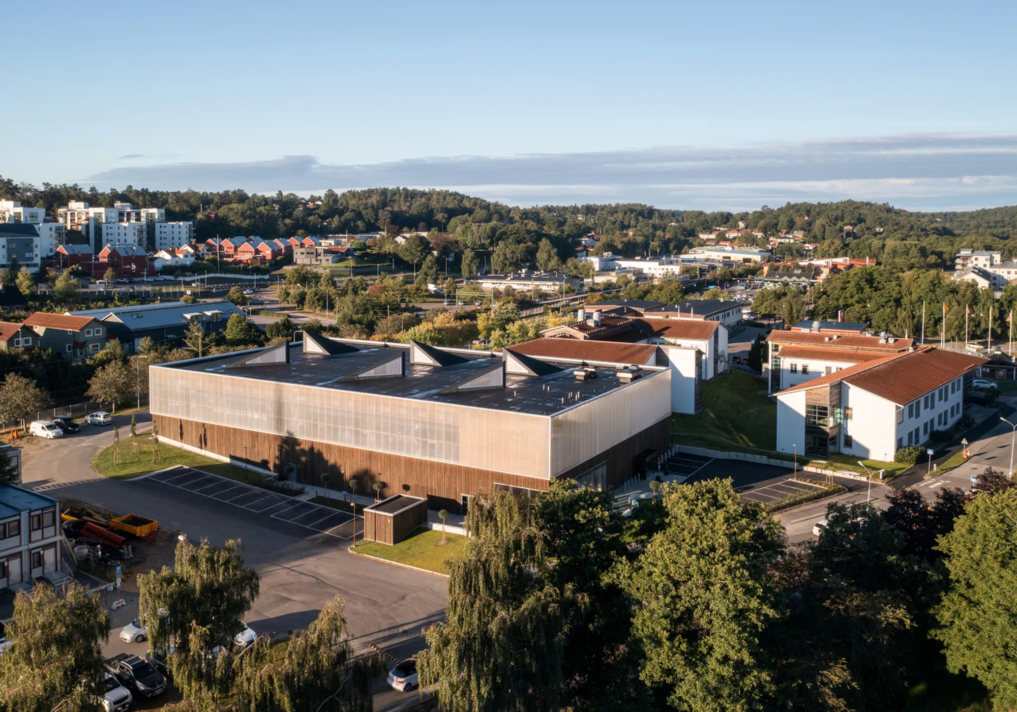 Östermalm Hall Padel: A Sustainable Transformation by Tengbom