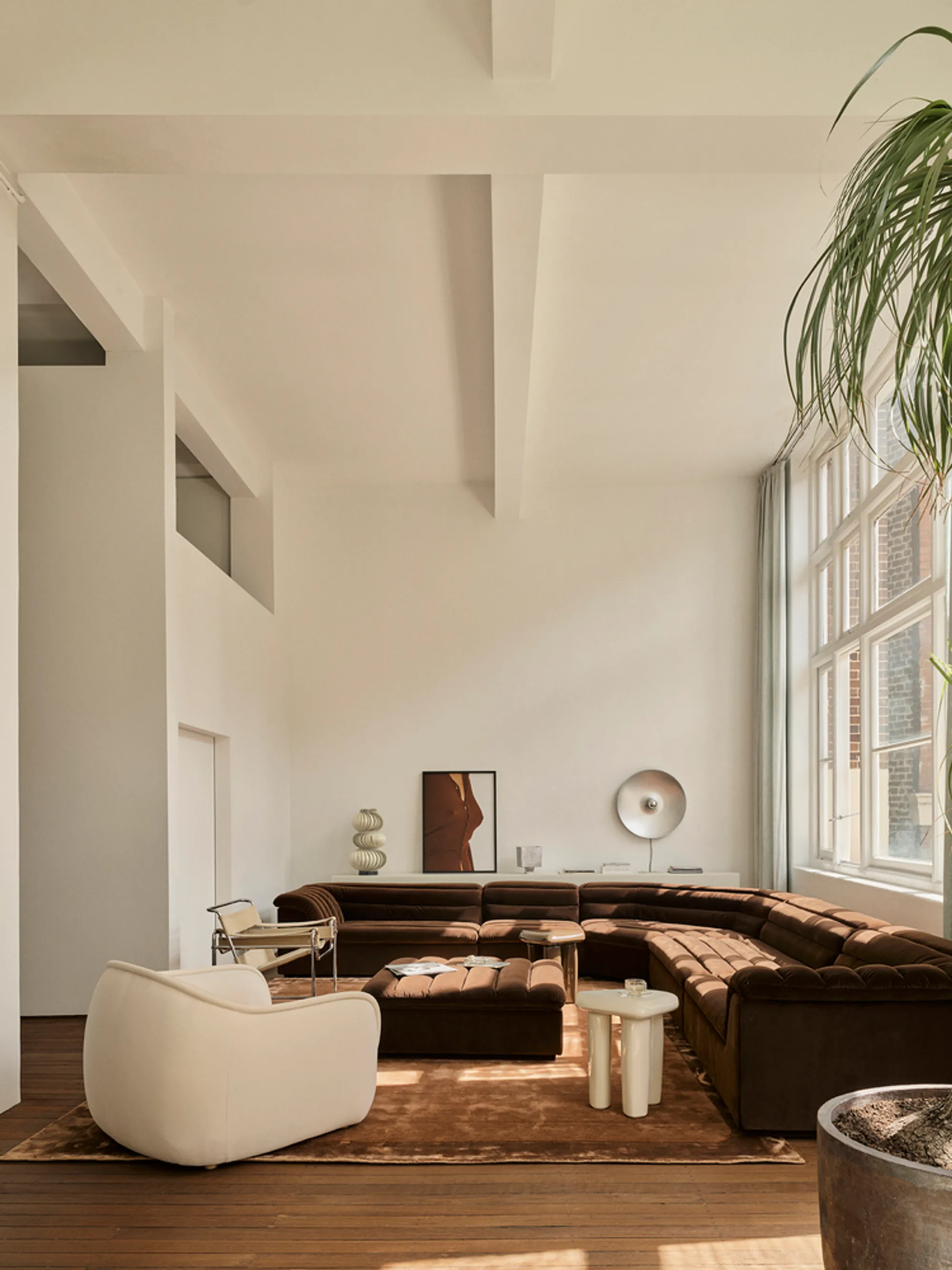 Immersive Residential Loft Design in Sydney: The Rental 2.0 by Ellison Studios