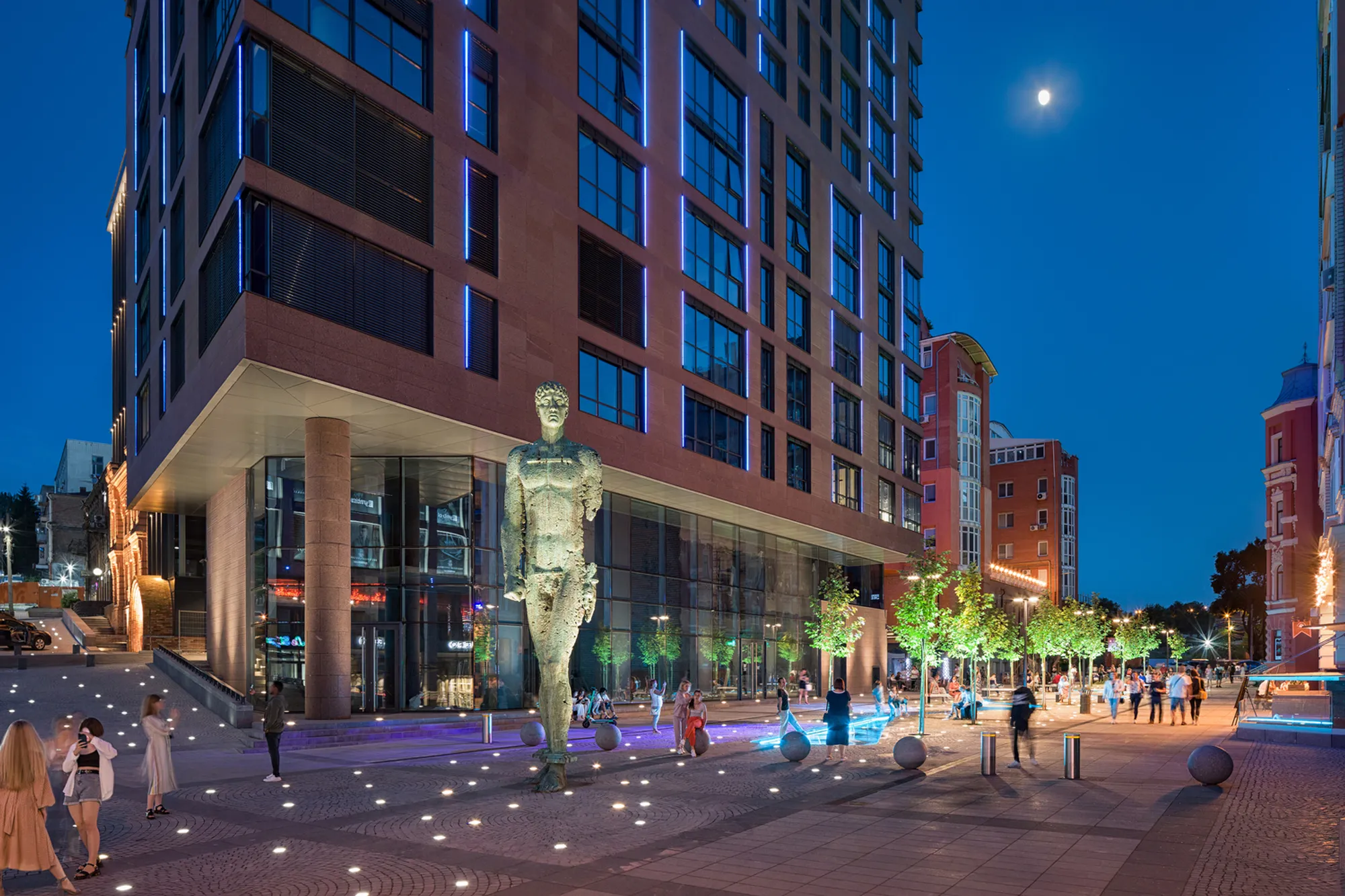 Pedestrian Boulevard in Dnipro by FILIMONOV & KASHIRINA Architects: A New Landmark of Urban Storytelling
