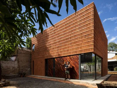 House 9X9 by Oficina de arquitectura X