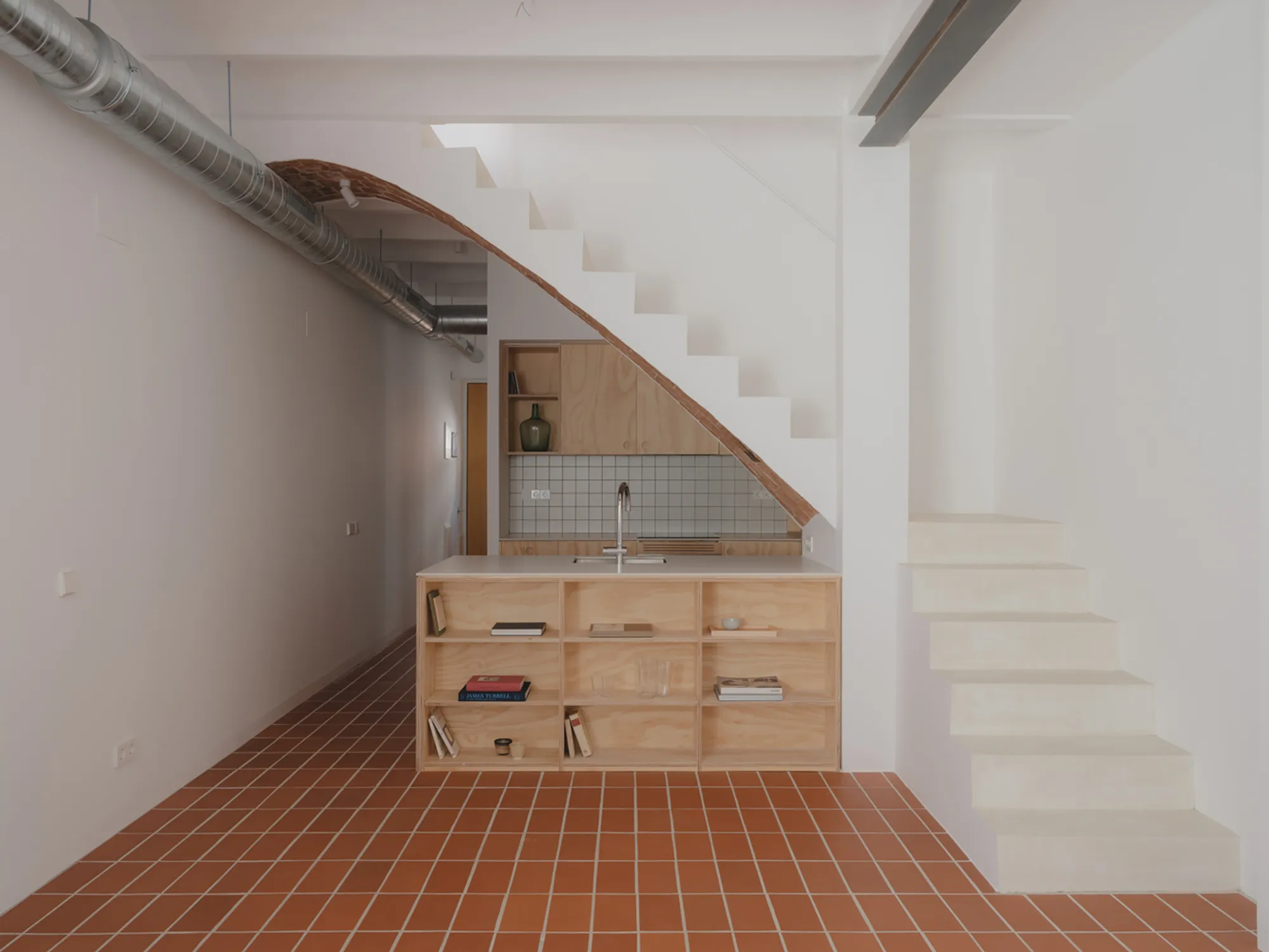 Mediterranean House Renovation: Joan Maragall House by CA-N Estudi