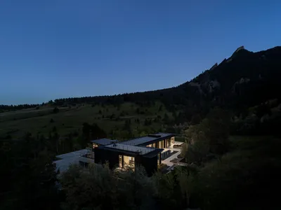 Net Zero Energy House in Boulder: Panorama House by Studio B Architecture + Interiors