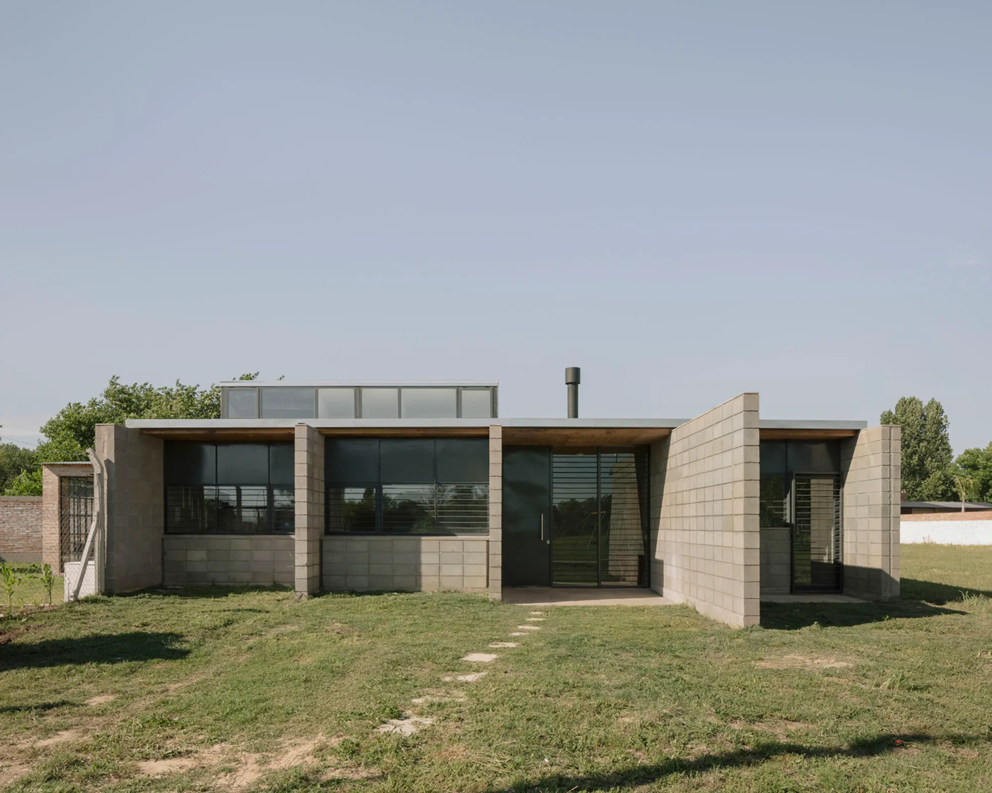 House for Juan and Laura by Atelier Atlantico: An Artisanal Brick Home Rooted in Argentine Memory