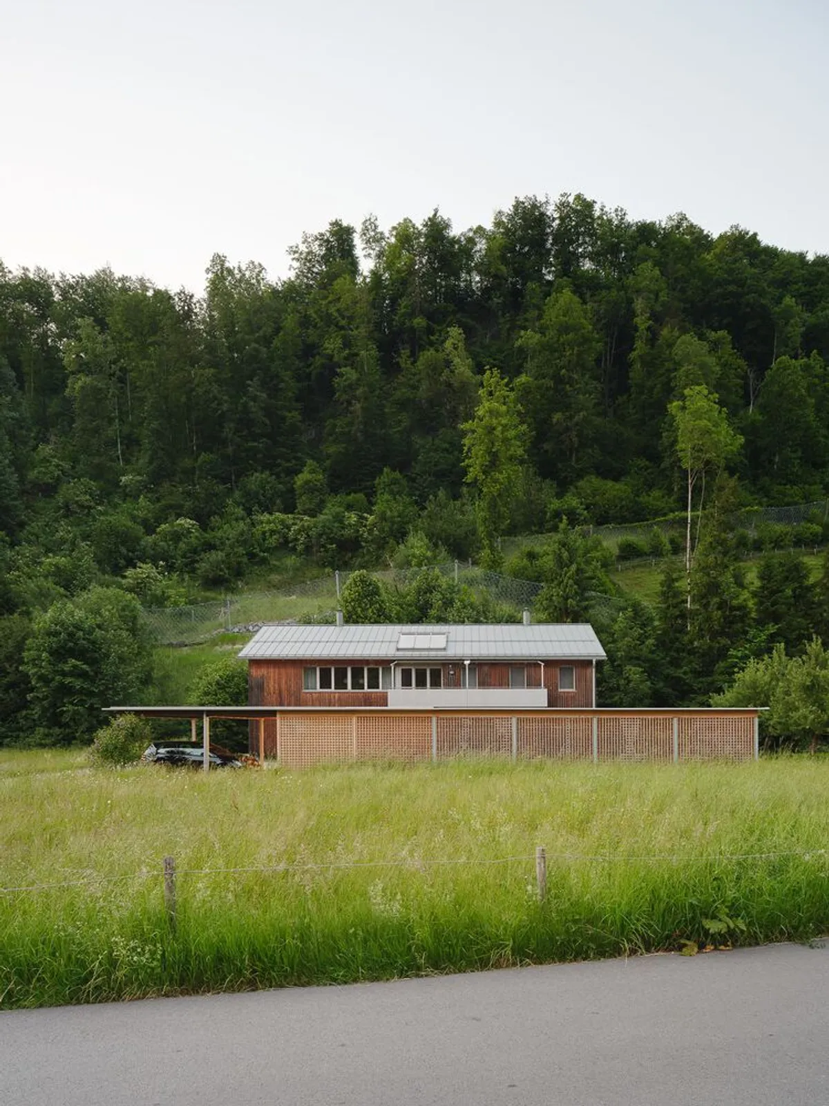 The Pool House by Simon Moosbrugger Architekt: A Tranquil Courtyard Retreat in Austria’s Bregenzerwald