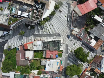 Sucre Boulevard by Bastidas y Salinas + Emilia Monteverde: Pedestrian Revitalization and Urban Heritage in El Hatillo