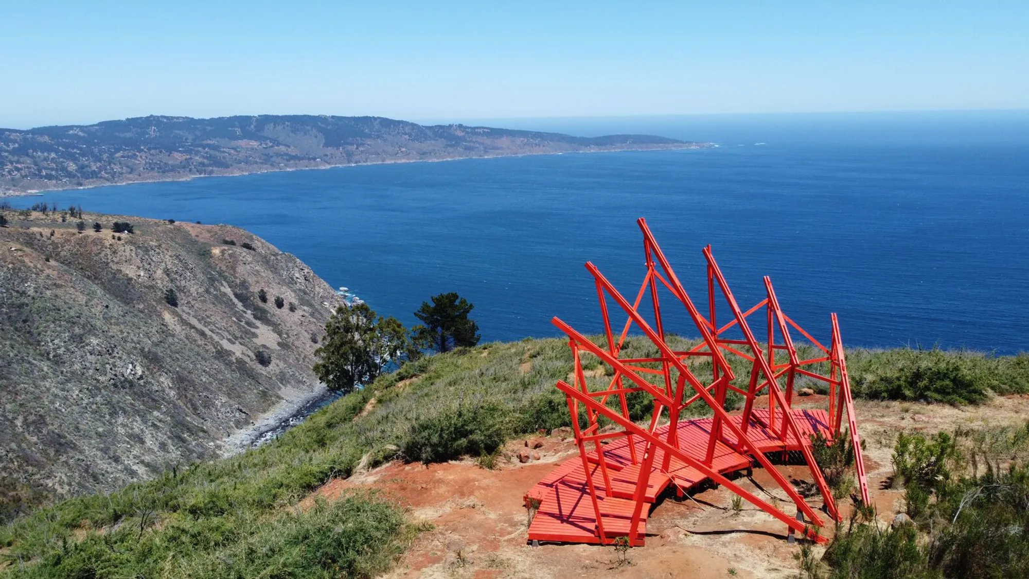 25 Pavilion by Dum Dum Lab + Departamento de Arquitectura UTFSM: Celebrating Landscape, Learning, and Wood Innovation in Valparaíso, Chile