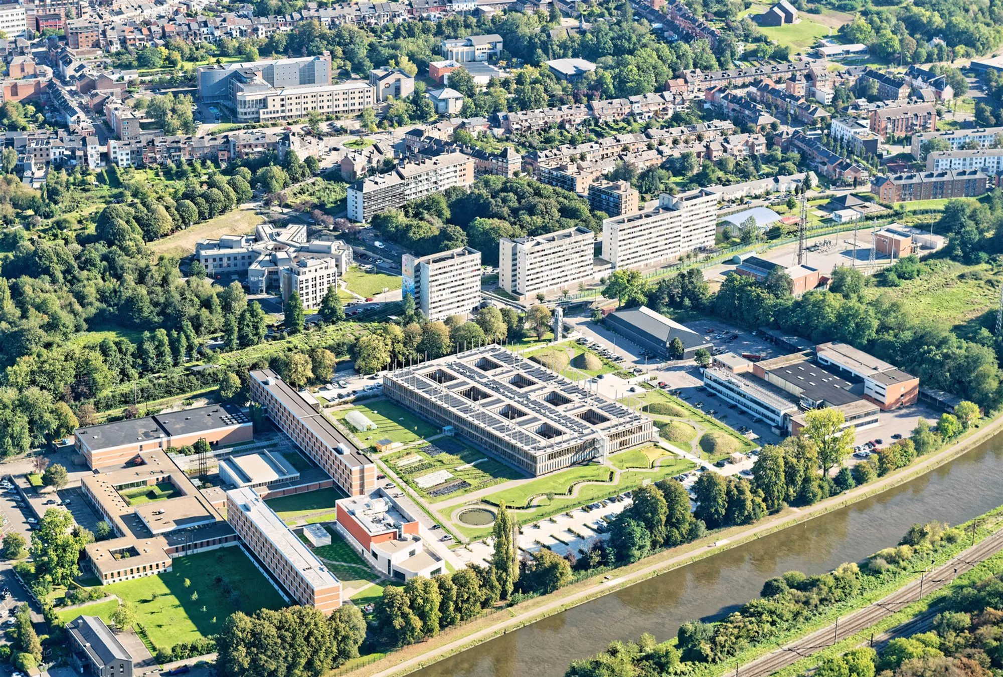 The MAP Administrative House of the Province of Namur: A Model of Sustainable Office Building Design