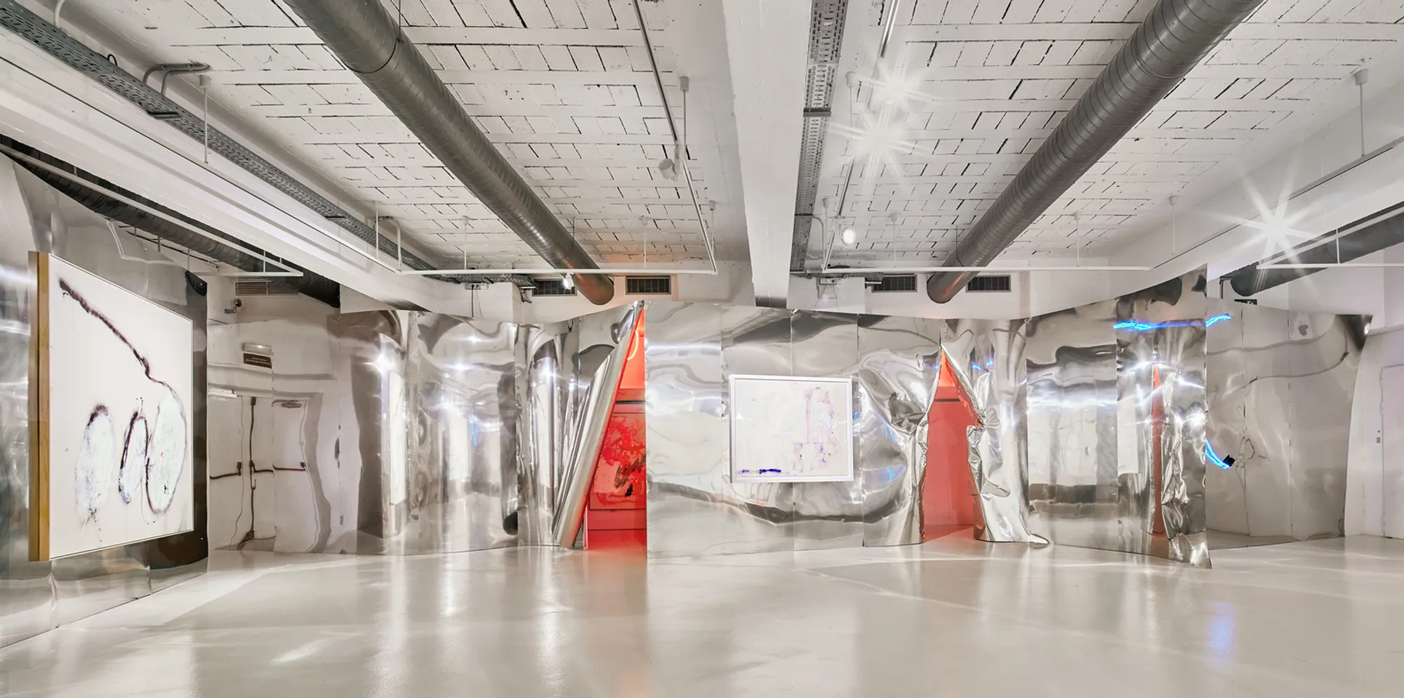 Installation I Possessió Drift by Jorge Vidal Studio and Marria Pratts: A Raw, Immersive Dialogue Between Architecture and Painting at the Miró Foundation