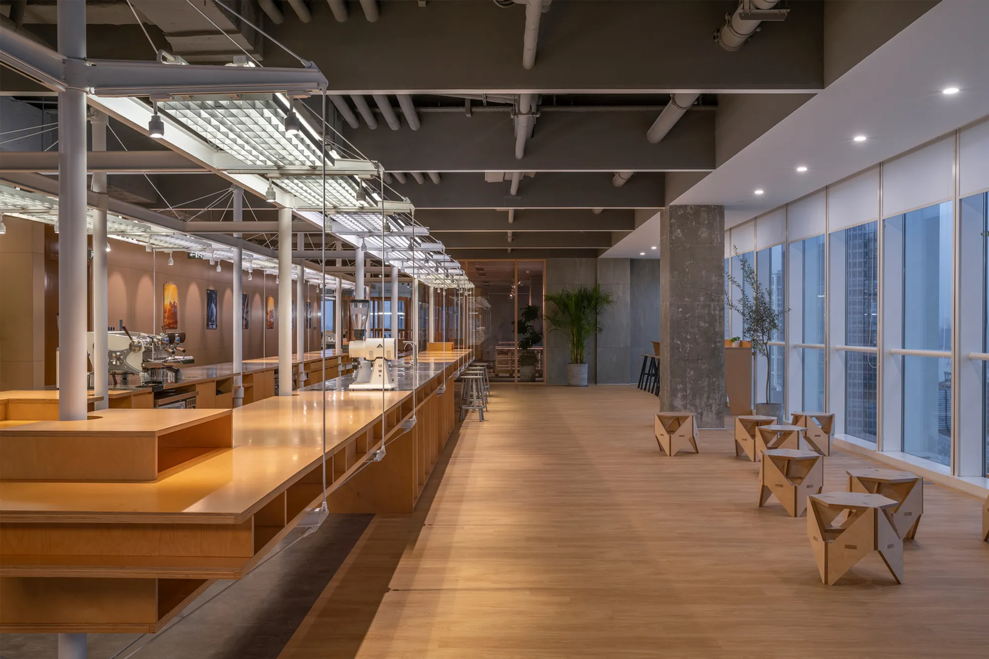 Saturnbird Coffee’s Shanghai Office by SpaceStation: A Modular Workspace Inspired by Urban Planning