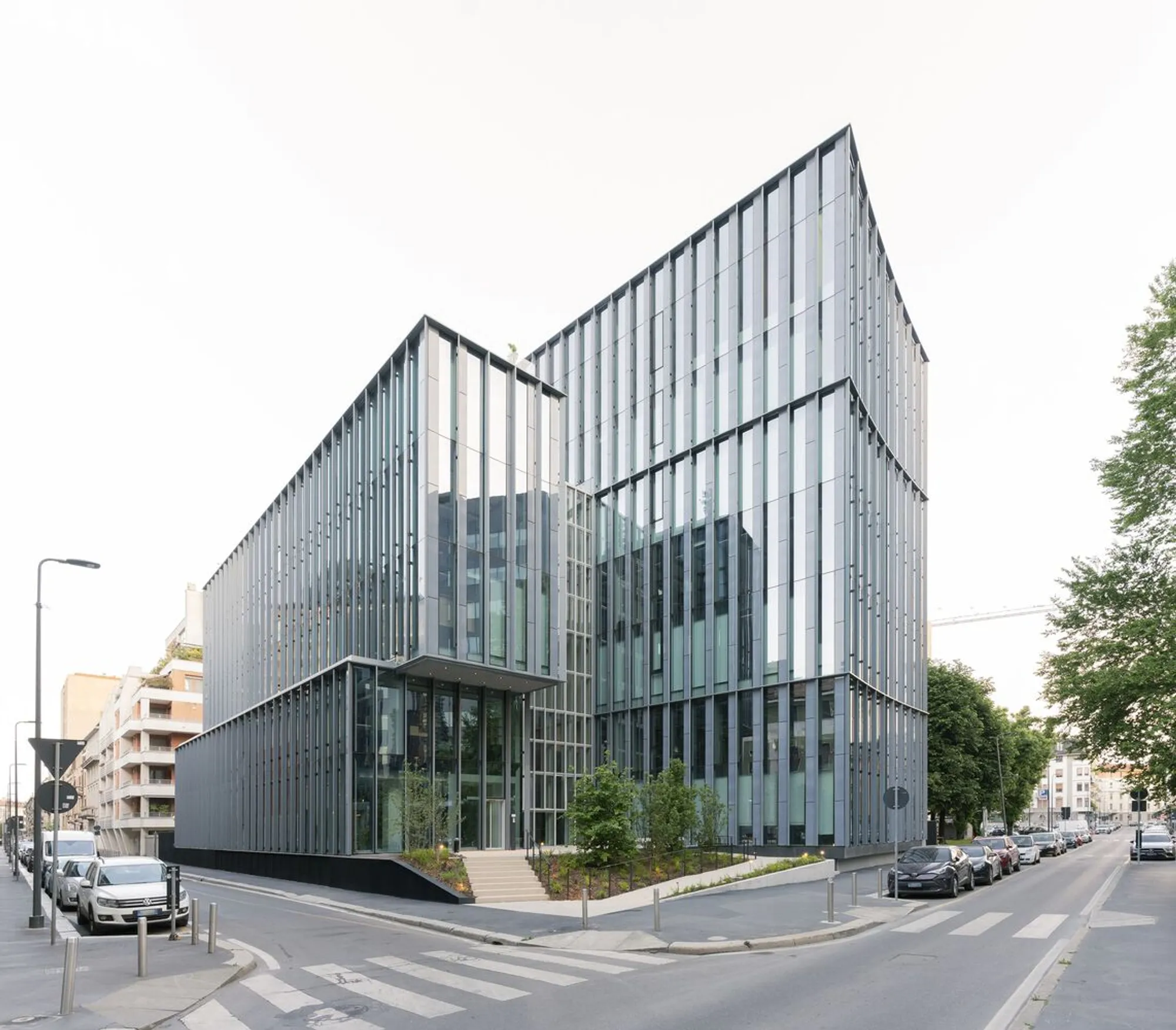 Park Lybra Headquarters by Park Associati: A Benchmark in Biophilic Office Architecture