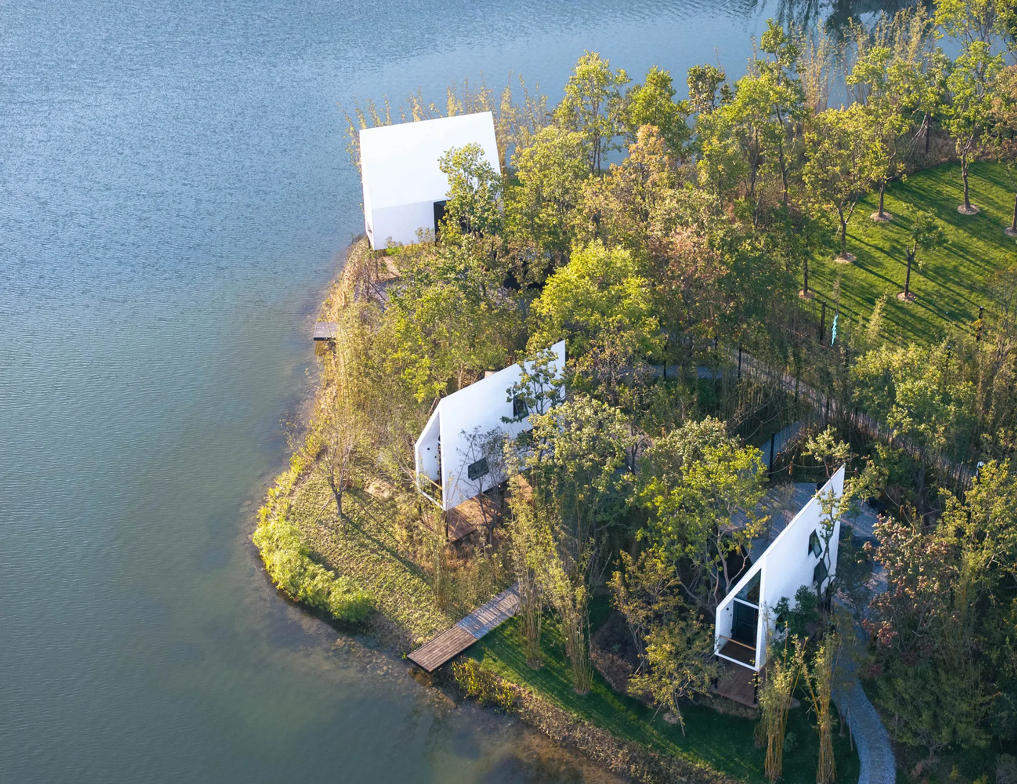 Narrow Timber Cabin Design: The Cabin of Sails by Advanced Architecture Lab + Wiki World