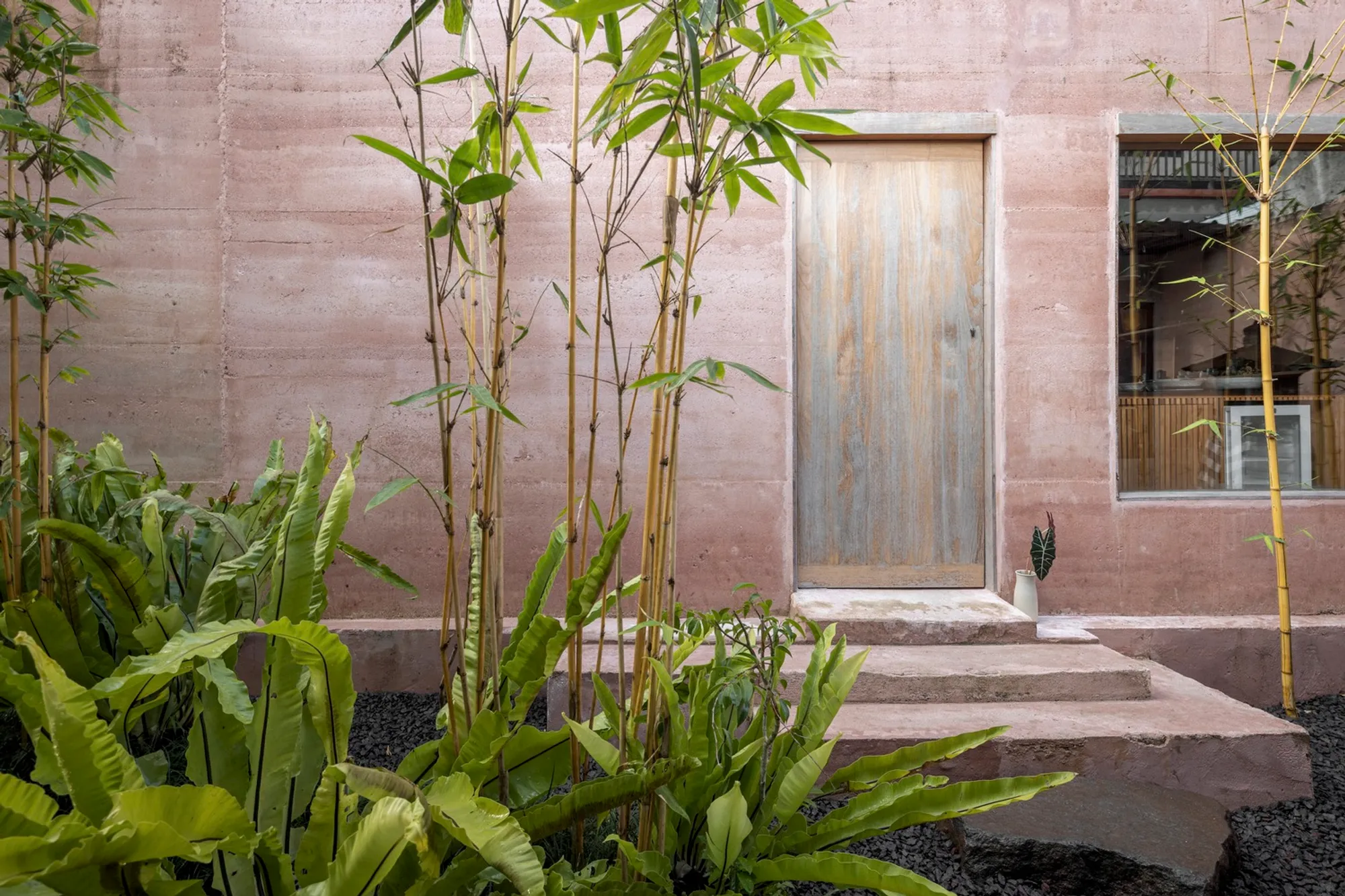 TANAH Pottery Studio by Blancostudio: A Rammed Earth Sanctuary for Ceramic Craft in Ubud