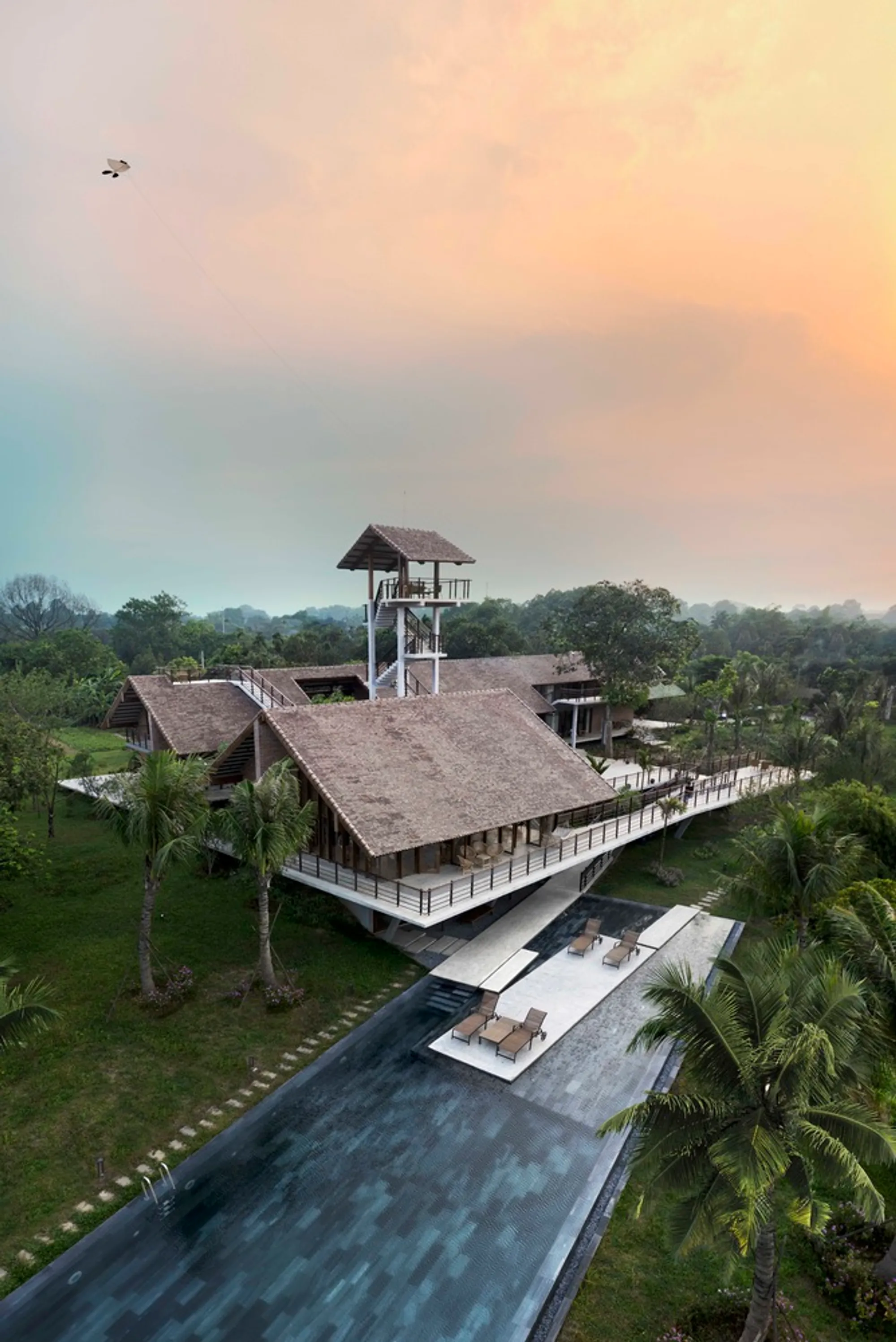 CHP House by BALEINE Architectes: A Harmonious Dialogue Between Tradition and Modernity in Vietnam